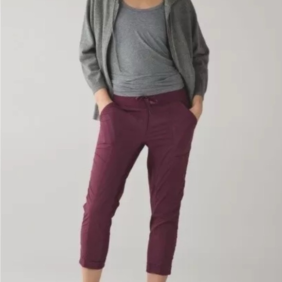 Lululemon Street To Studio Cropped Pants, Red Grape, Size 8 - Picture 1 of 13